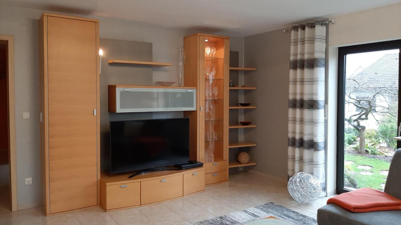 Ferienwohnung Mit Japangarten Karlstadt Exterior foto